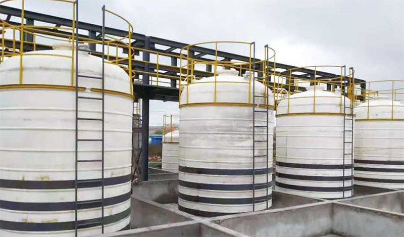 金展防腐PE塑料储罐客户案例-化工行业应用