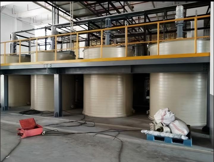 PP/PPH储罐安装案例-化工防腐设备